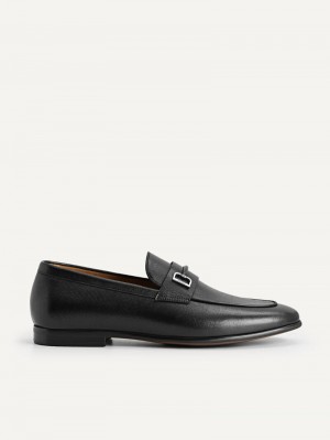 Men's Pedro Textured Leather with Metal Bit Loafers Black India | S6S-8289